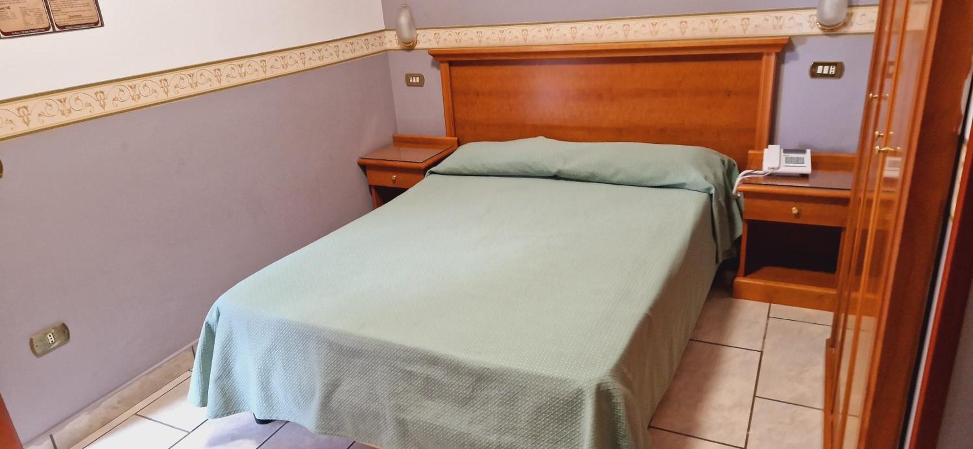 Hotel Lento Melito di Napoli Dış mekan fotoğraf