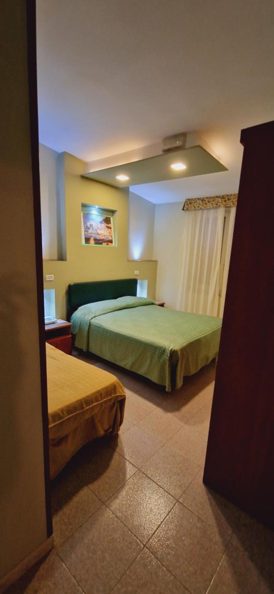 Hotel Lento Melito di Napoli Dış mekan fotoğraf
